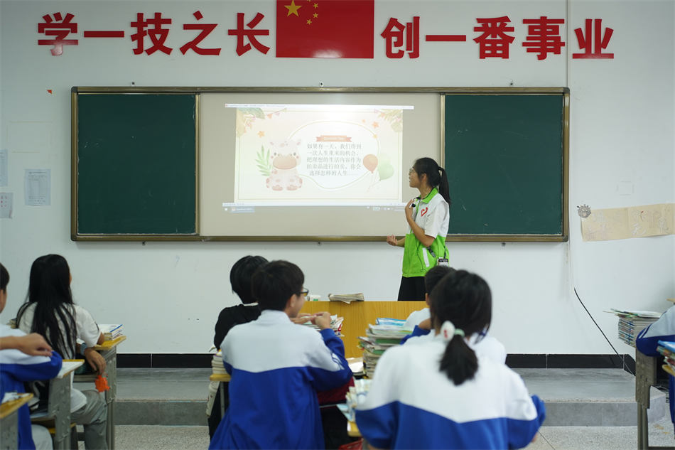 学校如何提升青少年面对挑战的心理素质培养策略