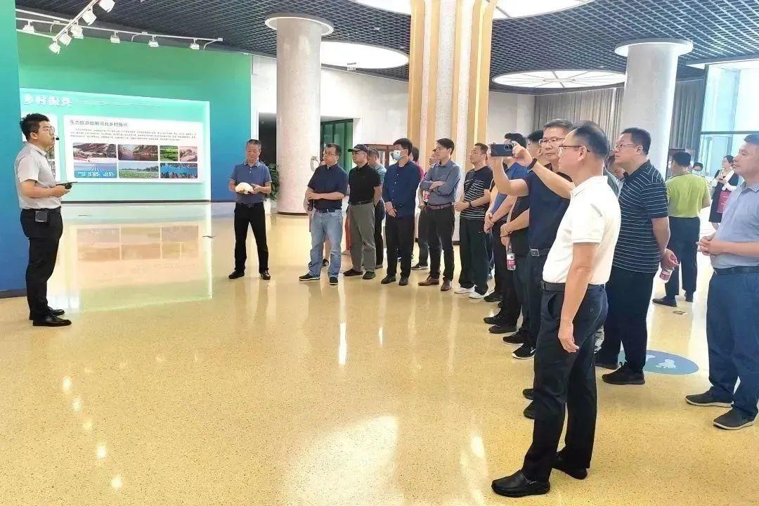 经济与科技融合助力社会创新飞跃发展