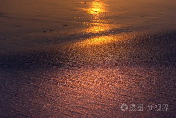 阳光沙滩的温暖闪耀之旅