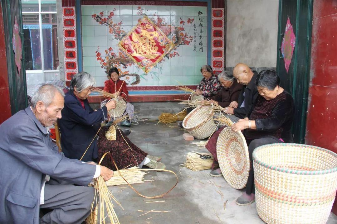 乡村文化振兴，传统技艺传承与创新并进