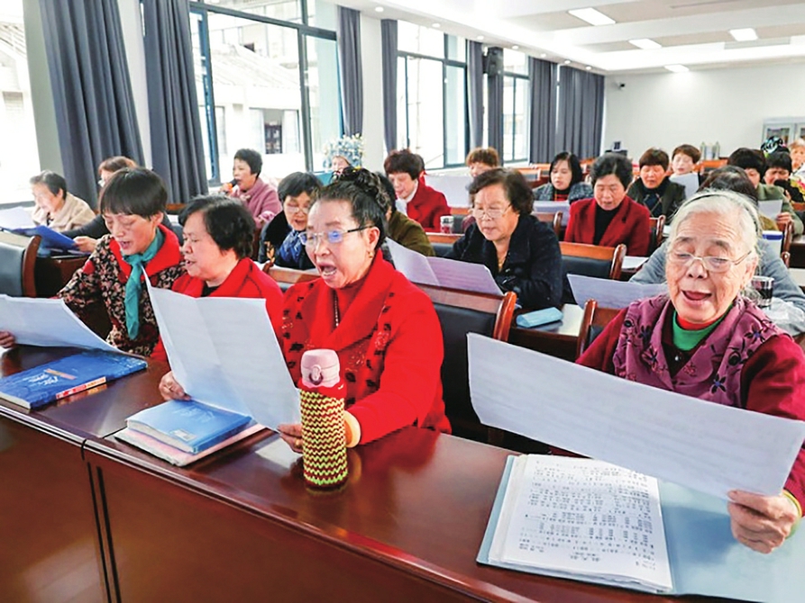 老年大学报名热潮凸显终身学习理念盛行