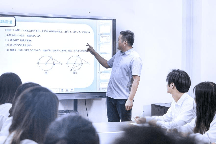 数字教育，打破教育壁垒，实现平等教育新篇章